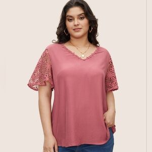 BloomChic Plain V Neck Floral Patchwork‎ Blouse